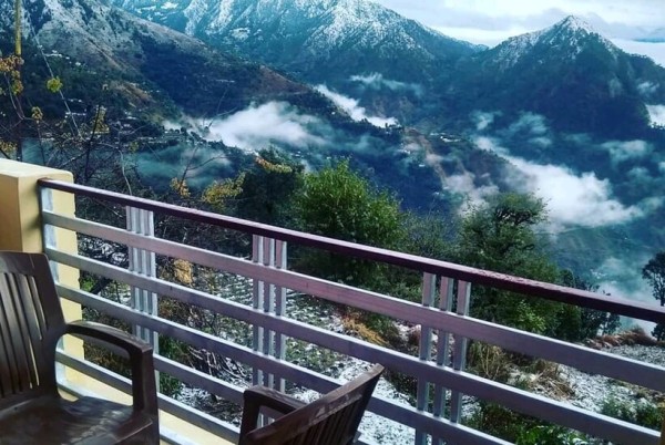 WorkStay Near Srinagar Garhwal